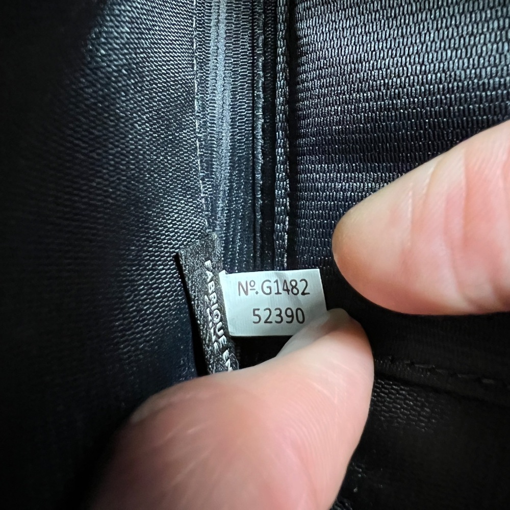 RARE Authentic Giant Coach Metallic Brass Leather Hangtag  Wallet Case - Picture 10 of 11